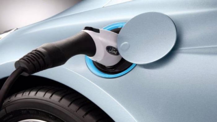 Η Ευρωπαiκή Ένωση έχει ήδη εγκρίνει κανονισμούς για τη τοποθέτηση φορτιστών ηλεκτρικού αυτοκινήτου στα σπίτια από το 2019.